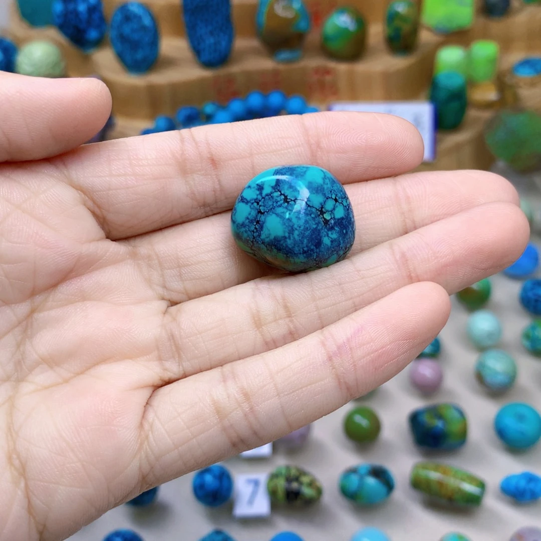 绿松石未镶嵌三彩随行