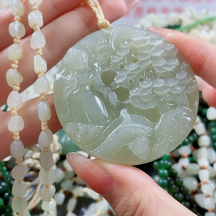 颈饰未镶嵌和田玉