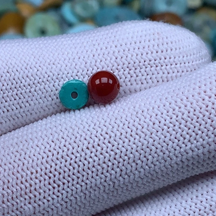 南红玛瑙未镶嵌珠宝奇石