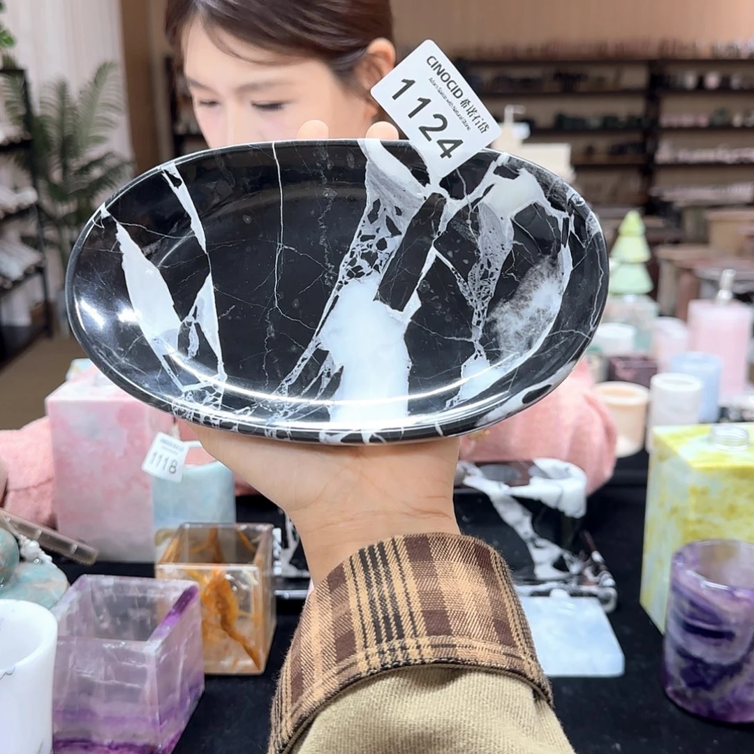 1124编号宝黑小船