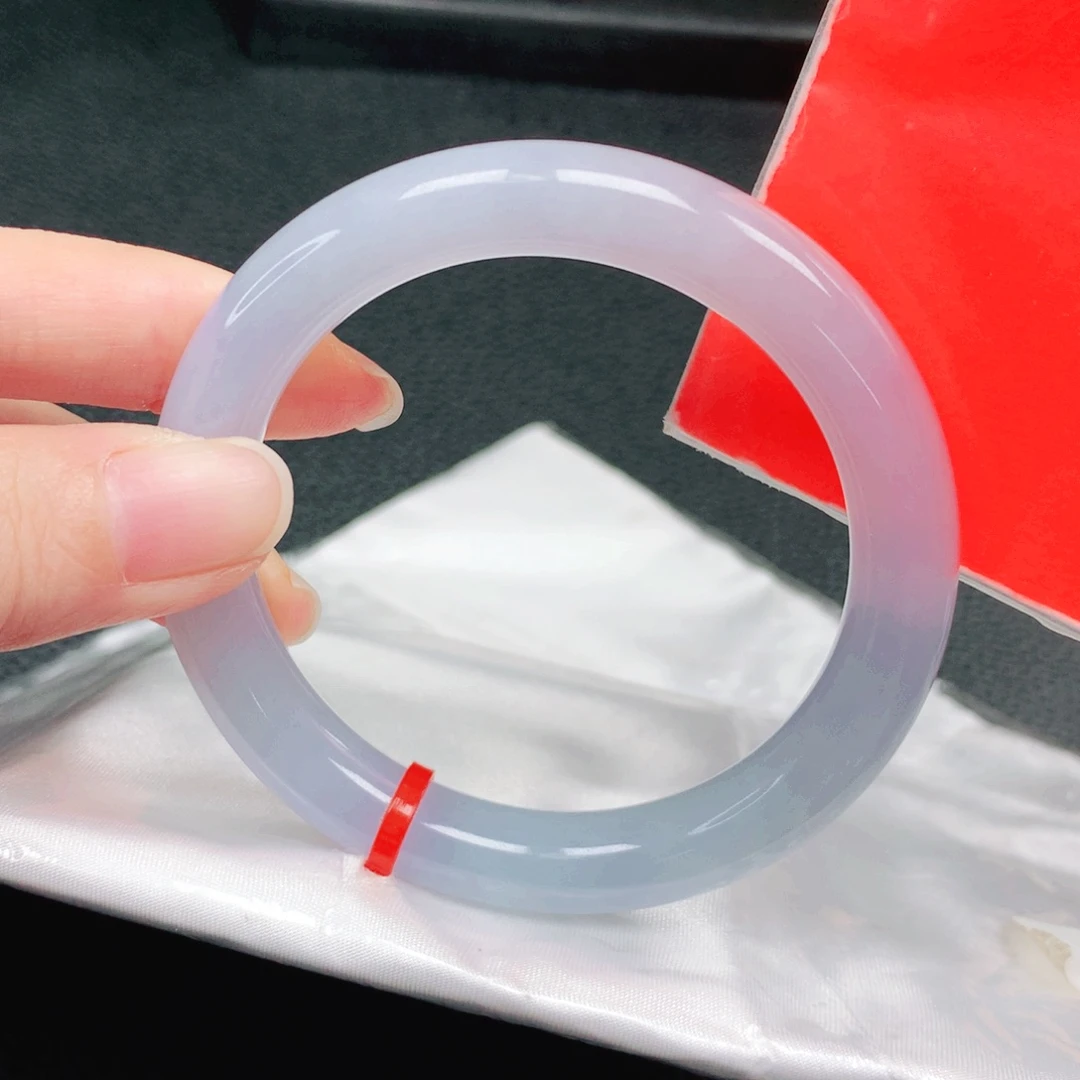 翡翠未镶嵌手镯54圈