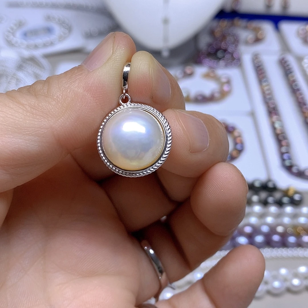 颈饰未镶嵌淡水珍珠阳**姐