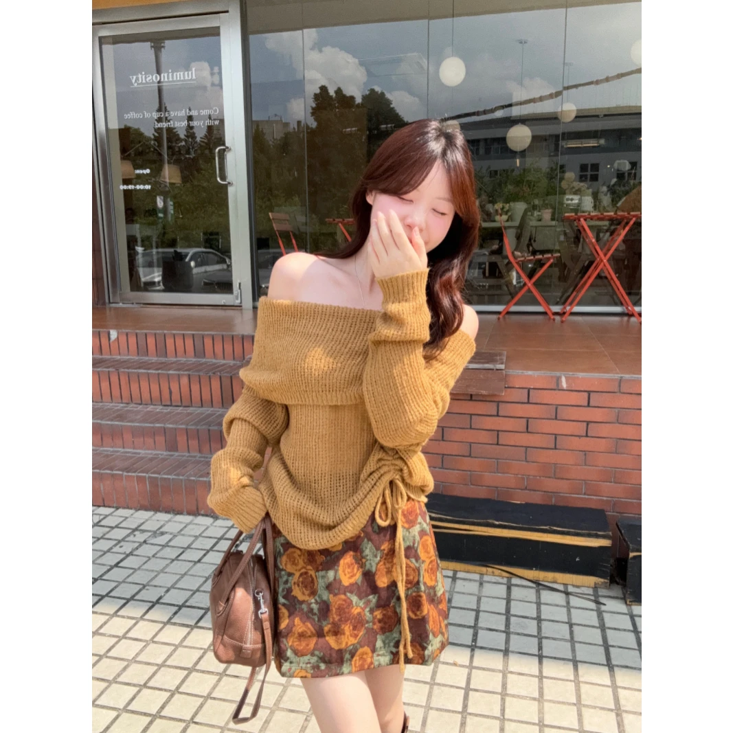 美拉德复古咖色针织衫女秋季2025新款休闲宽松显瘦抽绳气质上衣潮