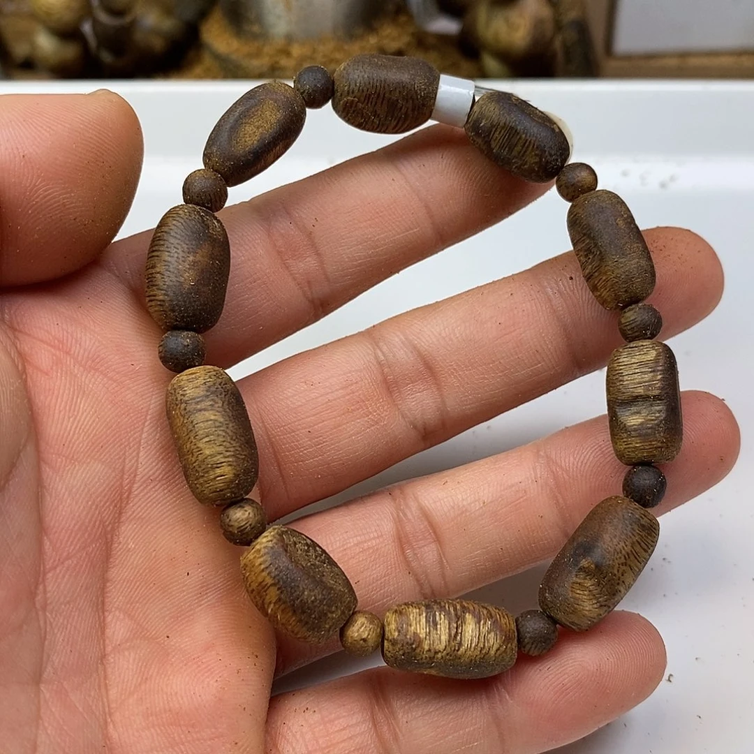 沉香手串绿棋楠多样性发货