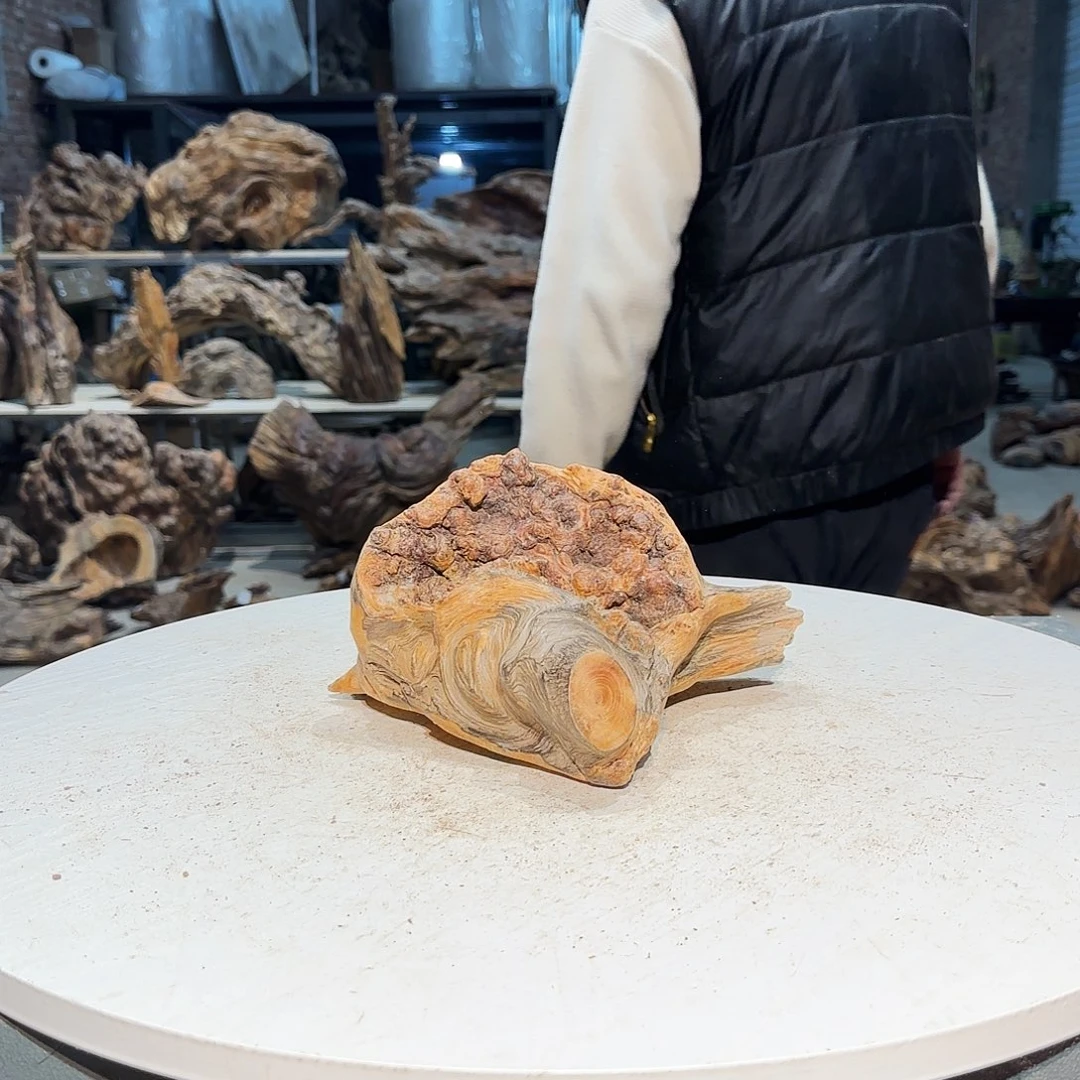 Z***江大叶紫檀（黑酸枝木类）北沉香琥珀木工艺