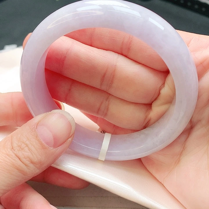 翡翠手镯未镶嵌轮胎58