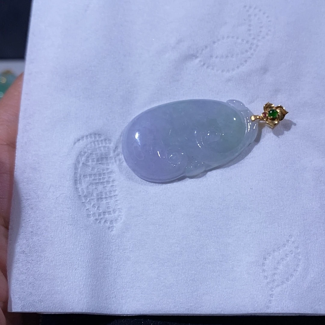 翡翠吊坠(不含链)18K金镶嵌