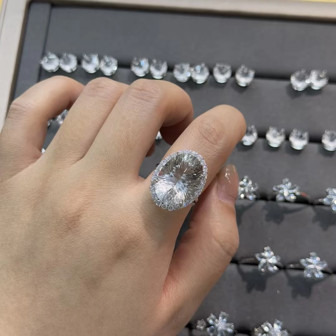 宋雅水晶戒指精美时尚百搭（多样性发其一）