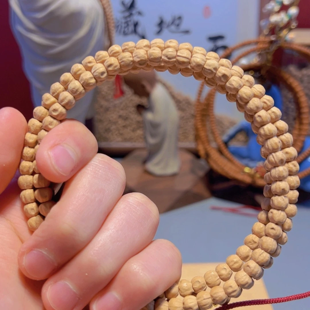 柏香籽/百香籽吊坠遇**.