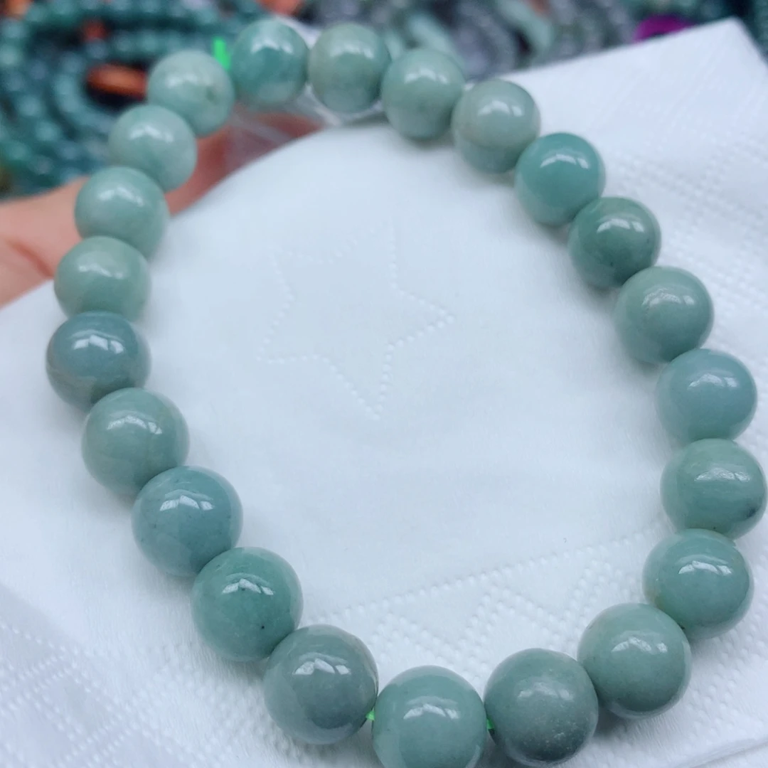 翡翠未镶嵌颈饰珠子3