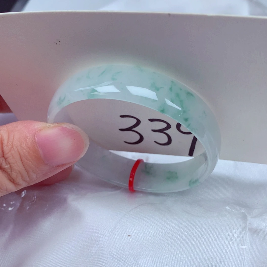 未镶嵌手镯翡翠翡翠