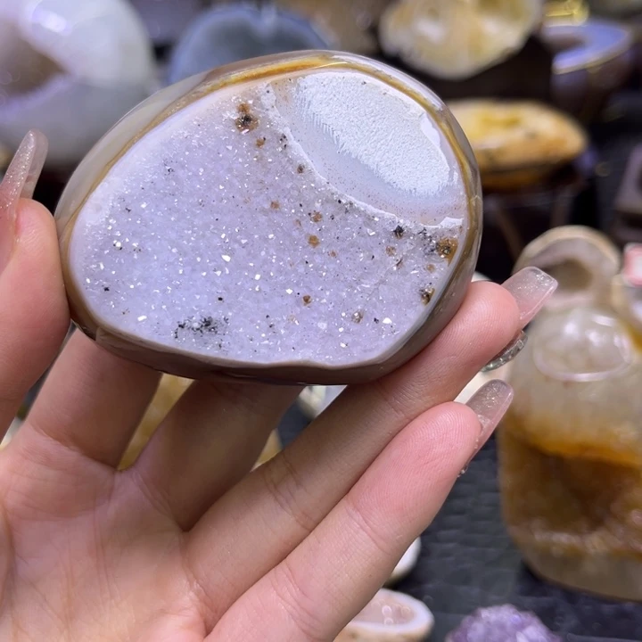 水晶未镶嵌珠宝半成品紫晶块