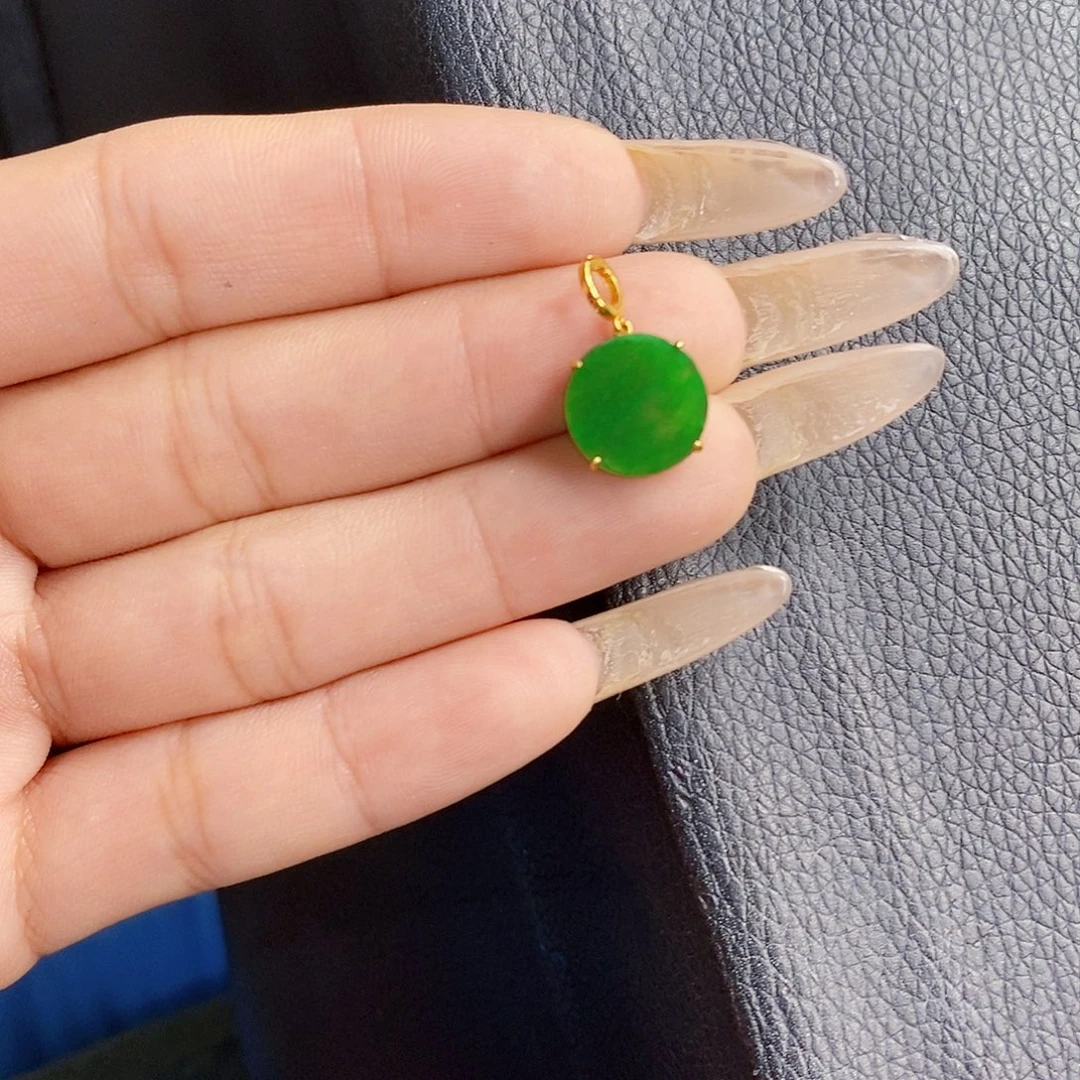 颈饰18K金镶嵌翡翠翡翠