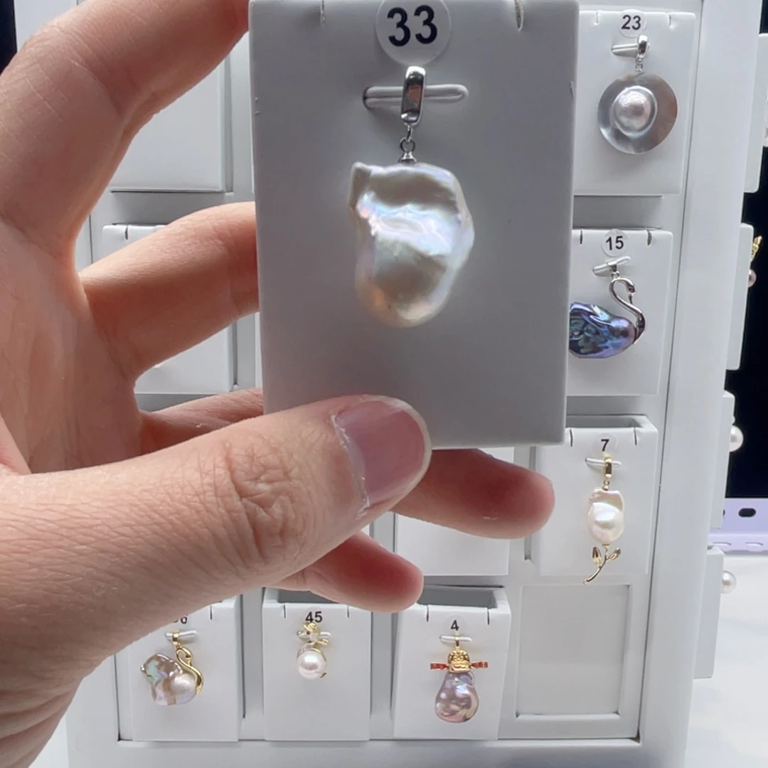 合金淡水珍珠颈饰