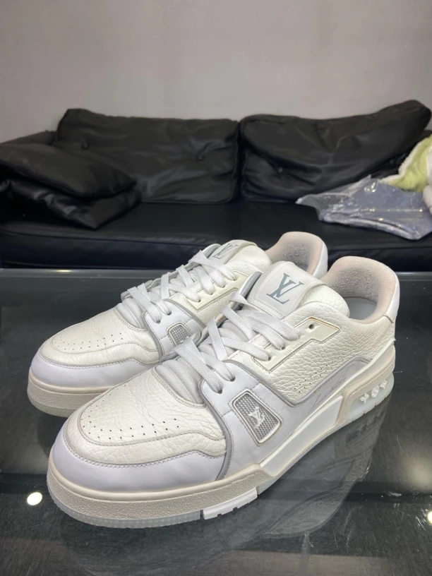 95新 LouisVuitton/路易威登 Trainer白水泥43码配盒97新