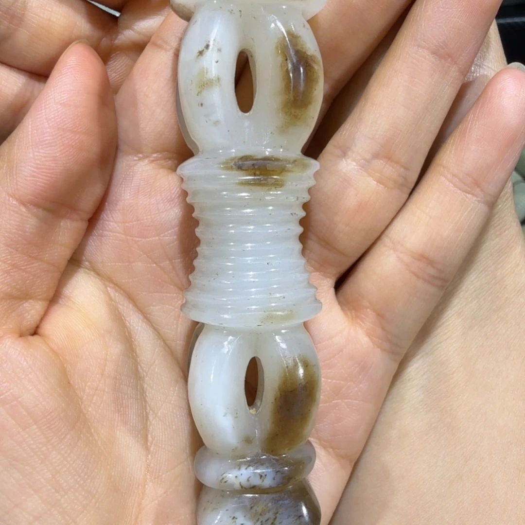 欲***都和田玉未镶嵌挂件