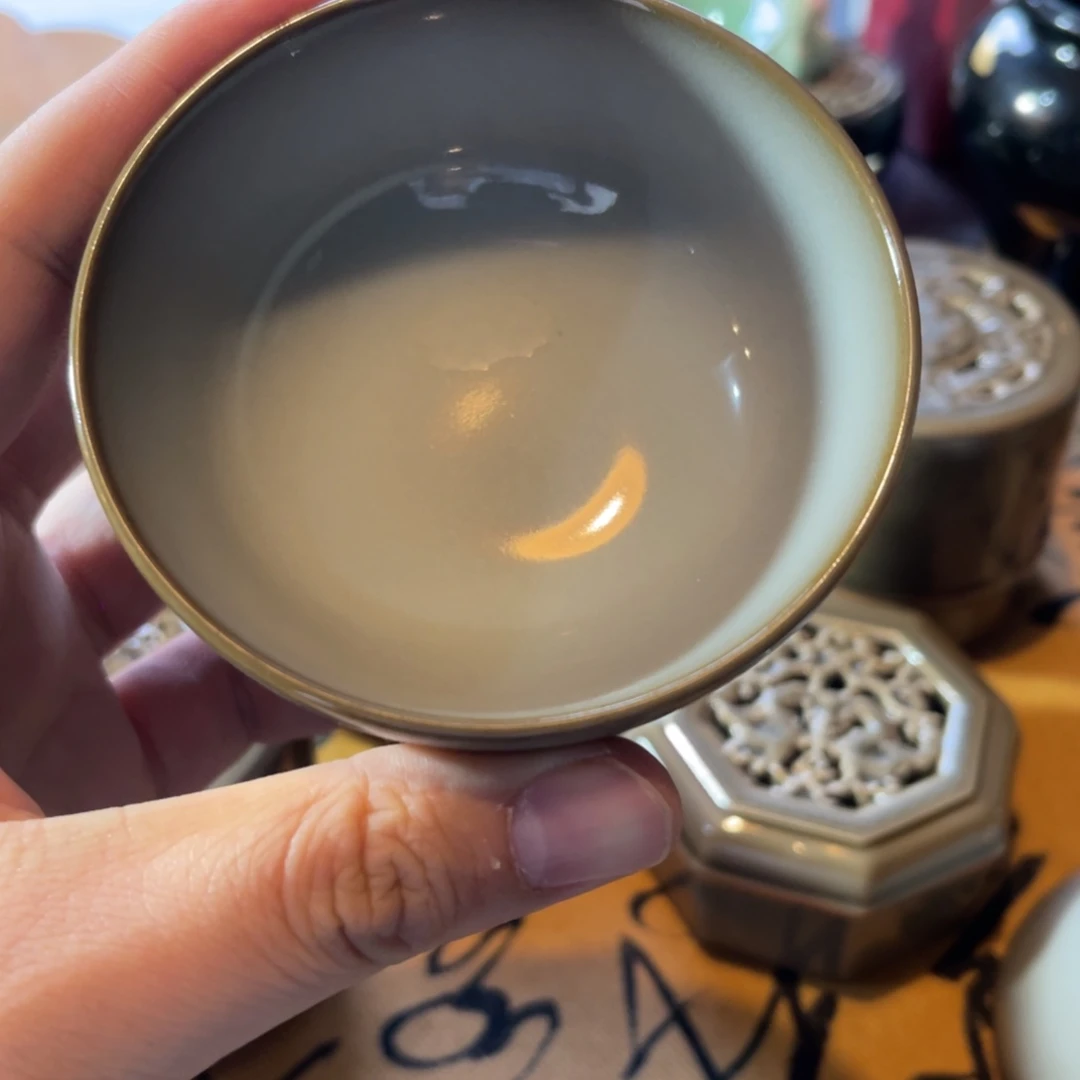 琉璃手工艺品龙泉青瓷杯子