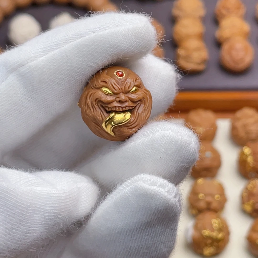 吊坠猴头核桃满工舔僧