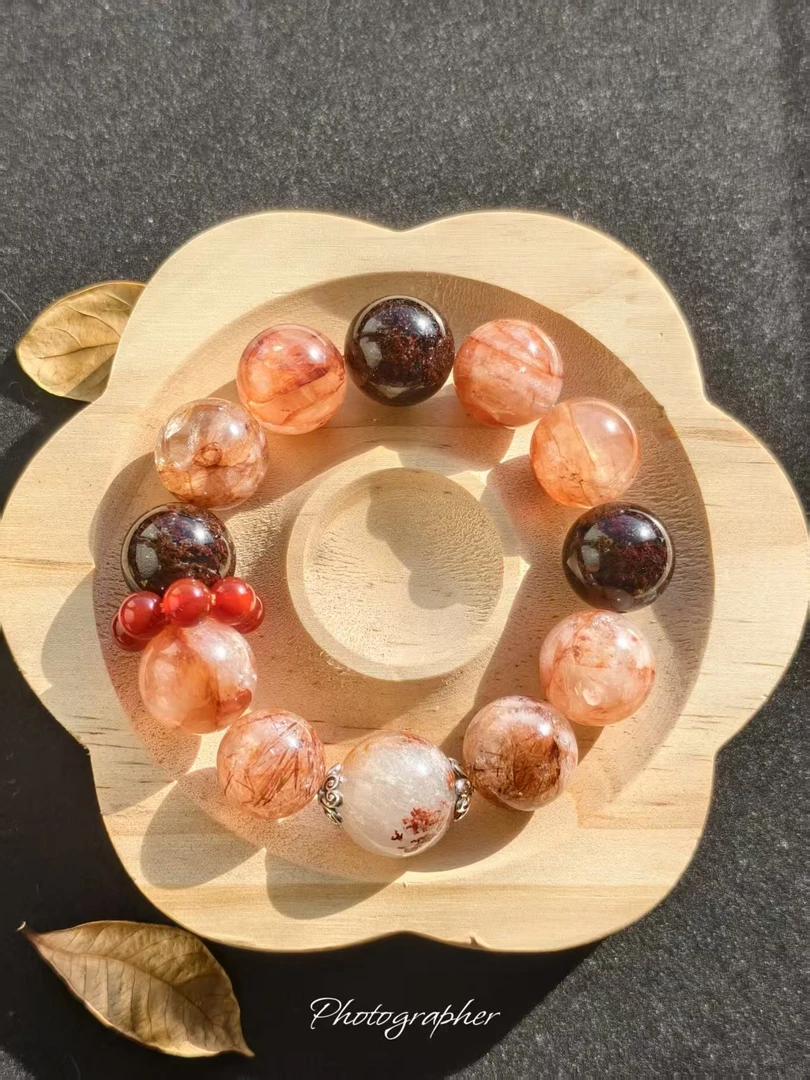 天然水晶玉石手串（红胶花）