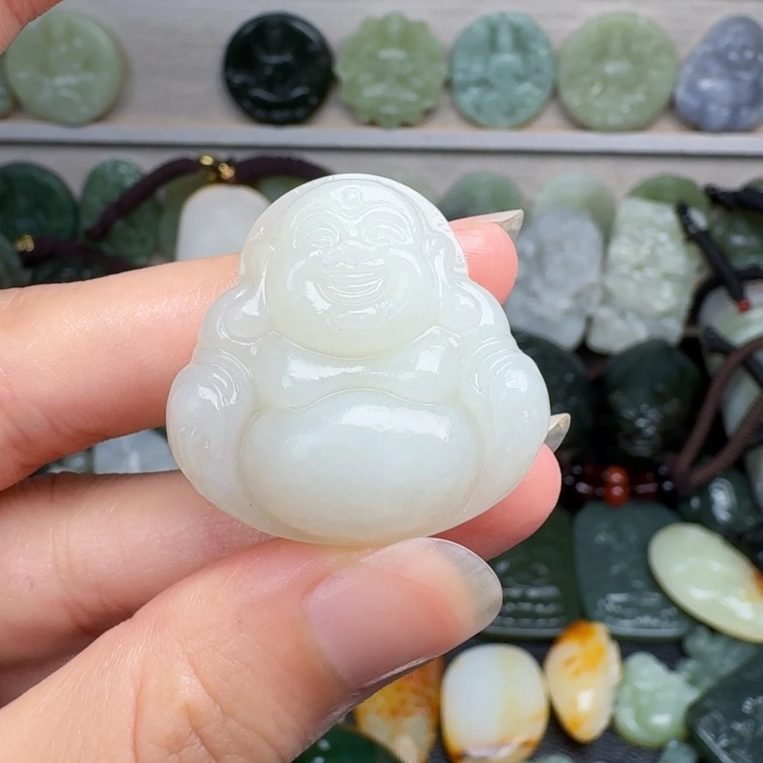 和田玉未镶嵌颈饰鲲*、