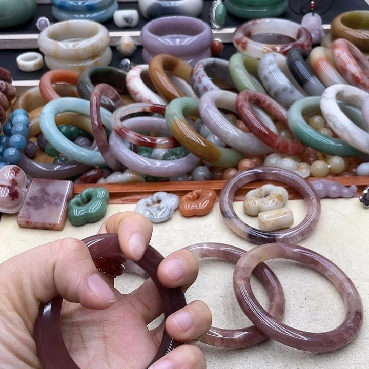 石英质玉圈口55未镶嵌多****