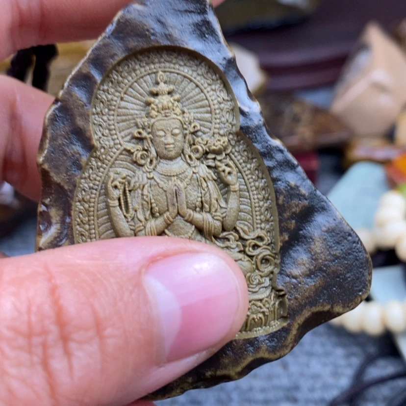 【闪购商品】原石雕刻手把件