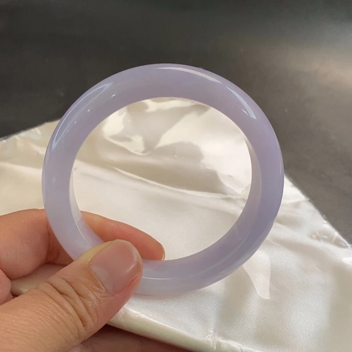 翡翠手镯未镶嵌58.3圈