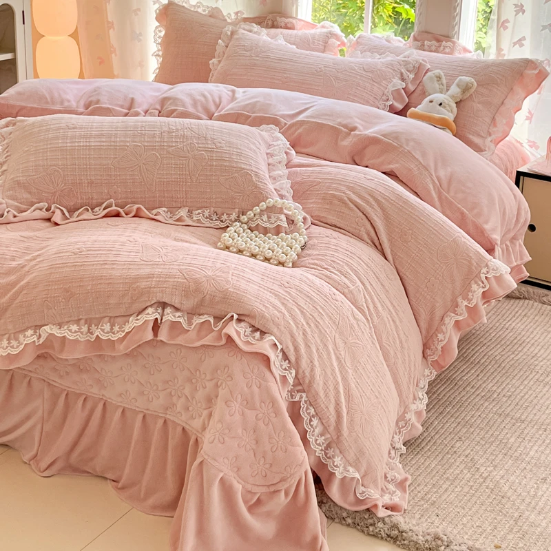 法式韩版花边牛奶绒烂花床盖四件套雕花毛绒加厚被罩公主风抗静电