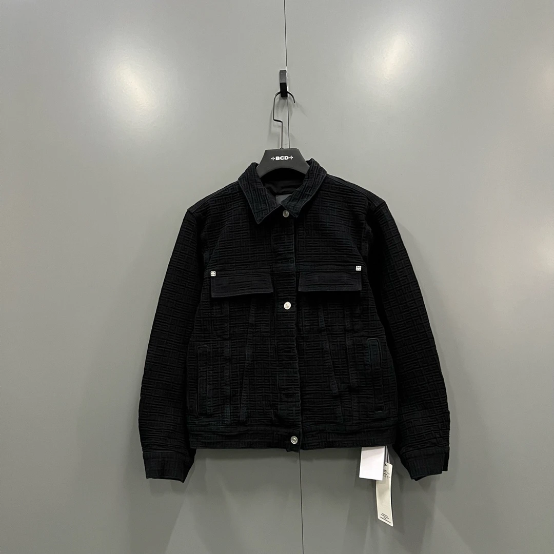 95新 Givenchy/纪梵希 yy 背后涂鸦狗头牛仔夹克 S码 203549