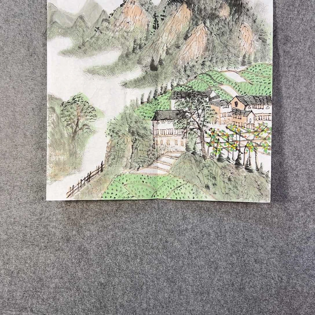 国画526 花鸟在树丛的顶端鸣叫叫声响