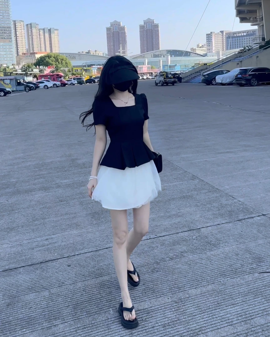 气质赫本经典显瘦高腰半身裙套装