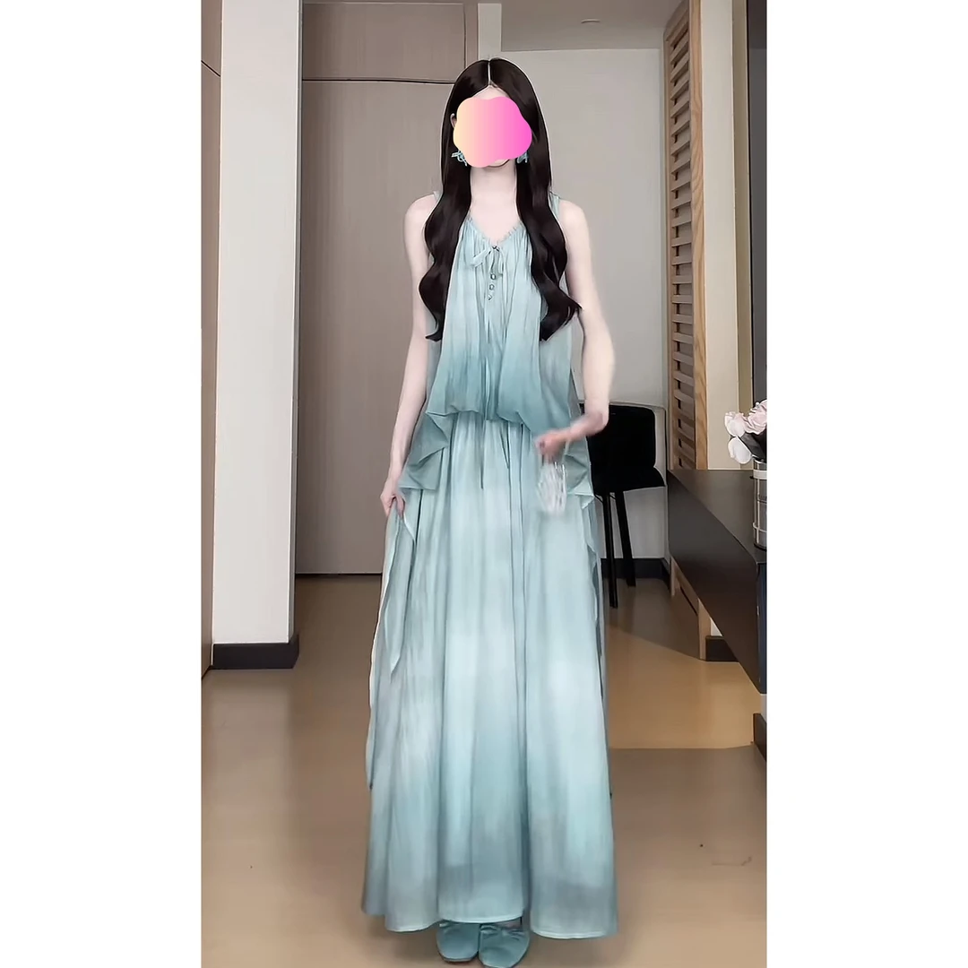 2025年新款绿色晕染长裙新中式薄纱无袖挂脖裙夏季连衣裙
