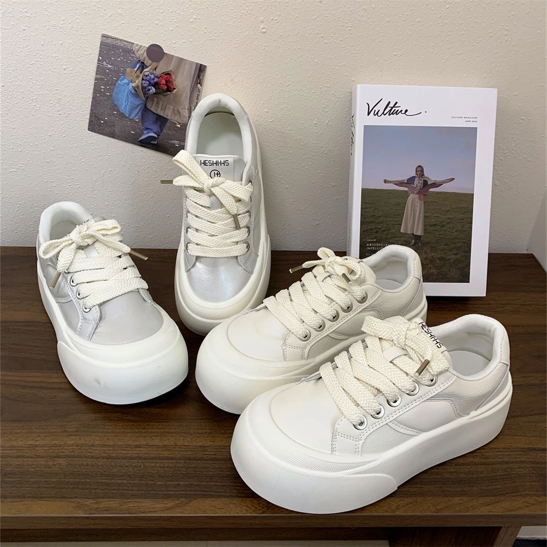 Q82简约韩版厚底休闲板鞋2025新款原宿风百搭纯色学生小白鞋女