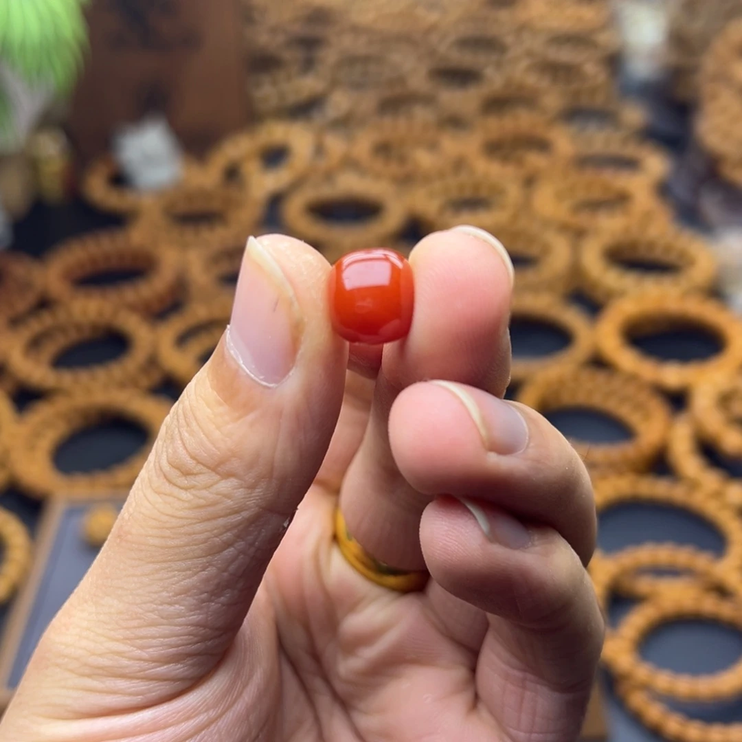 难***.猴头核桃手串老型红