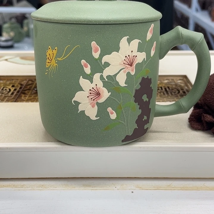 茶杯紫砂小**哥紫砂杯是