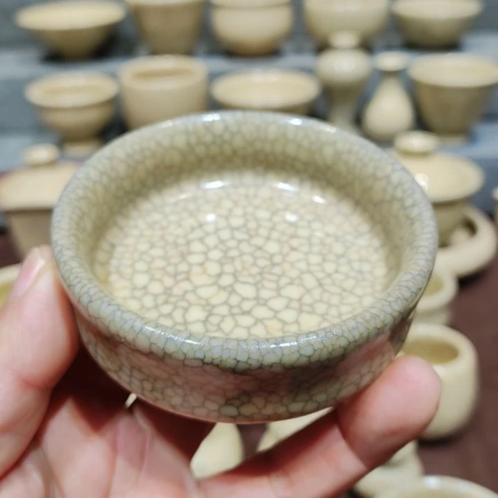 龚东华老师梅花墨纹作品