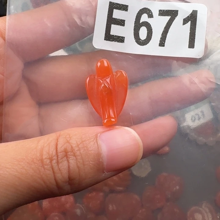 南红玛瑙未镶嵌珠宝奇石