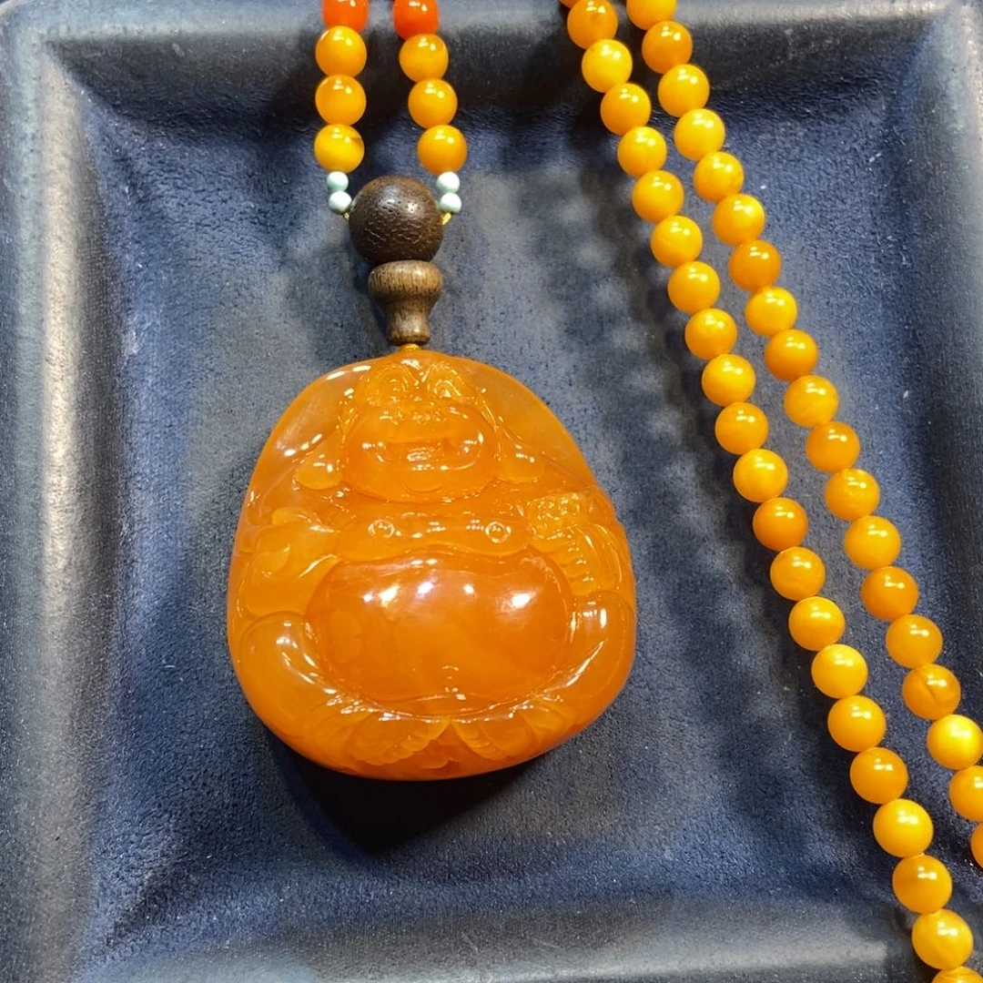 琥珀未镶嵌颈饰蜜蜡