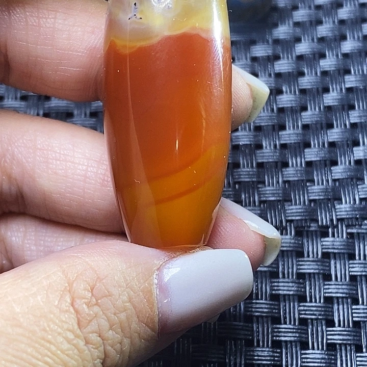 烈***阳玛瑙/玉髓未镶嵌颈饰