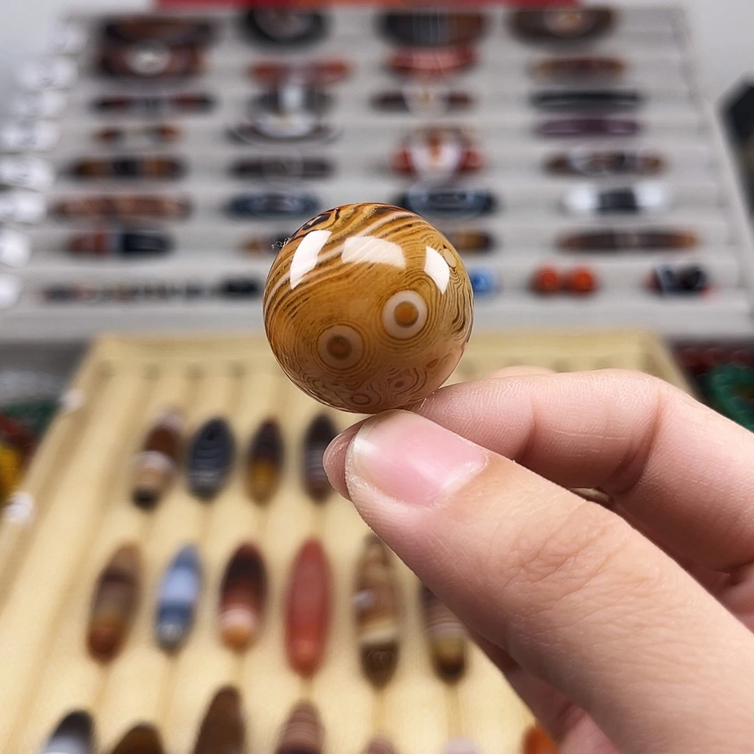 玛瑙/玉髓珠宝半成品未镶嵌?*