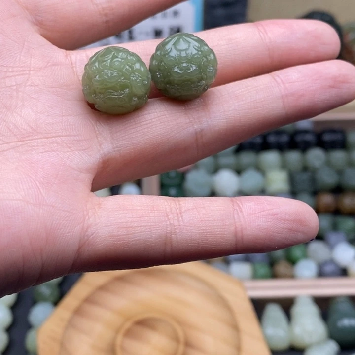 和田玉（糖玉）未镶嵌珠宝半成品