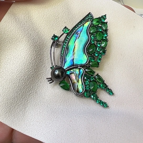 银S925镶嵌胸针海水珍珠?****?