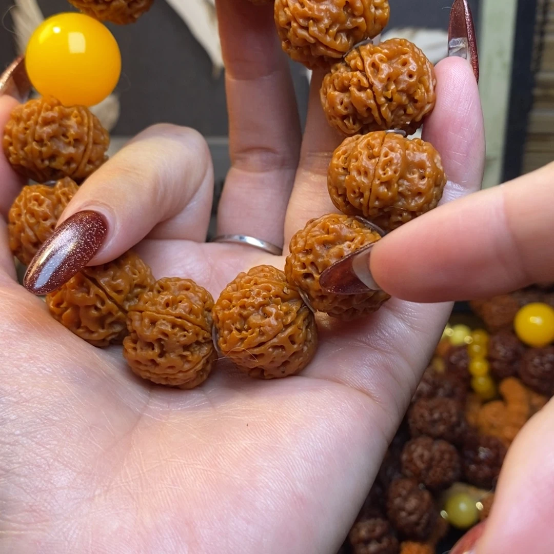 吊坠金刚菩提201蜜。