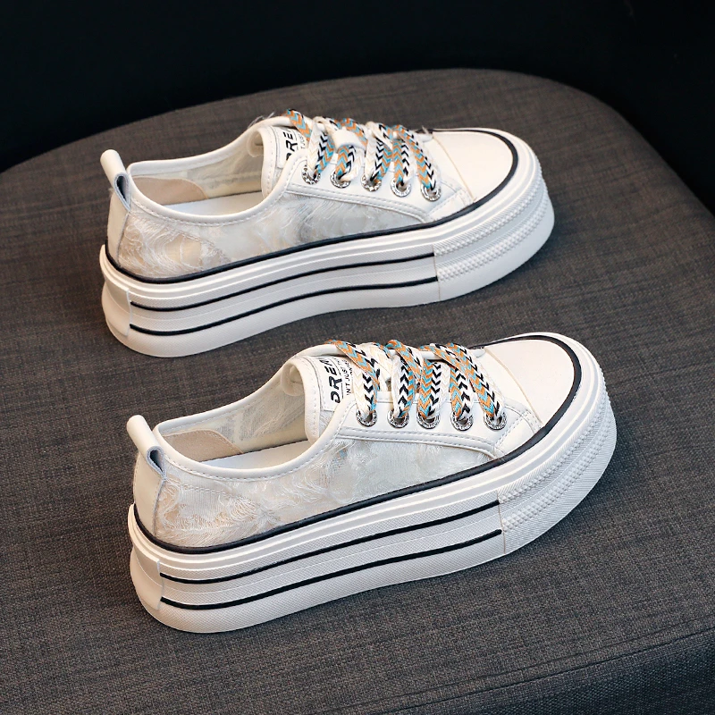 增高4cm真皮小白鞋2025春季新款厚底板鞋百搭运动休闲鞋23121