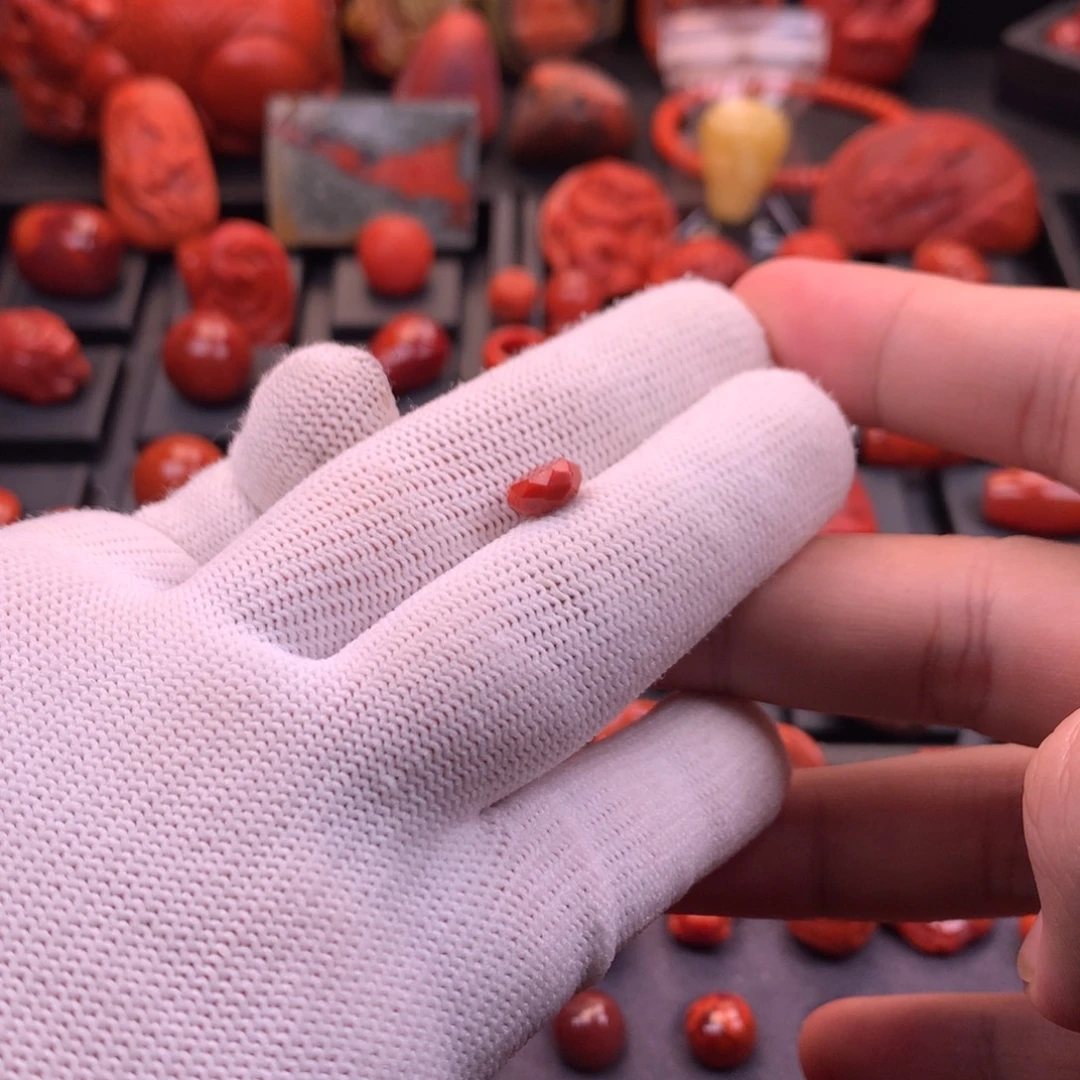 南红玛瑙未镶嵌川料原矿满色满肉无相隔片7.6✖️4