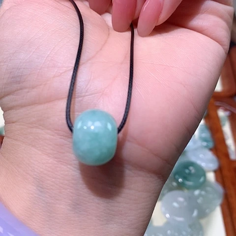 颈饰未镶嵌翡翠路路通