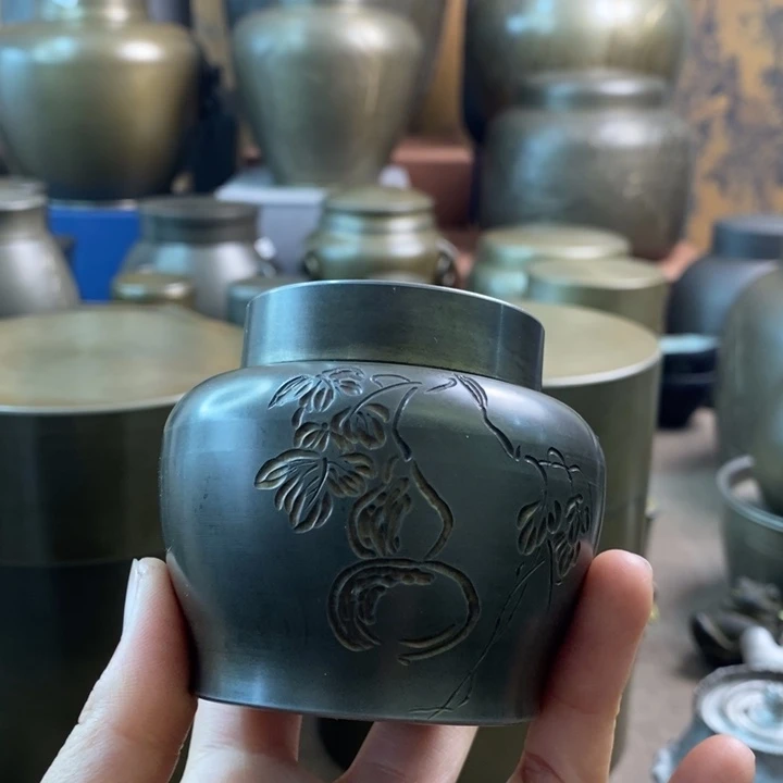 Y***阳噢噢噢噢哈哈哈哈哈哈锡罐