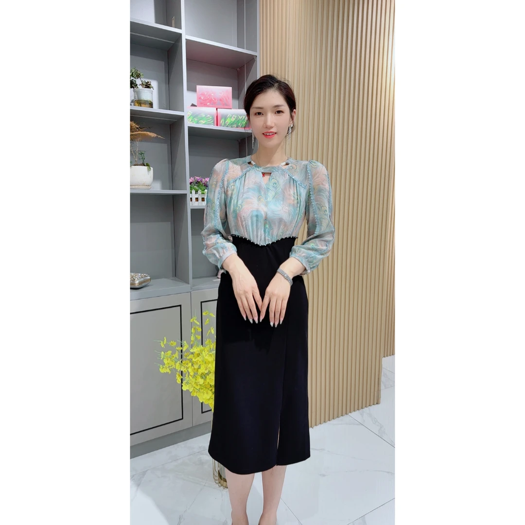 B38125#夏季新款气质高端轻奢舒适优雅连衣裙