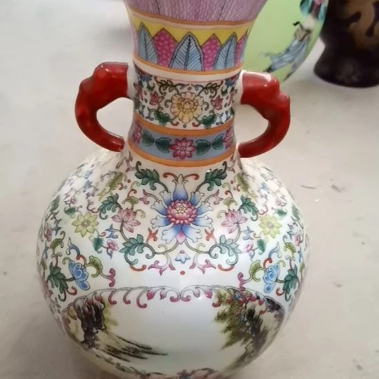 瓷片玩玩具枪毙吧热热的