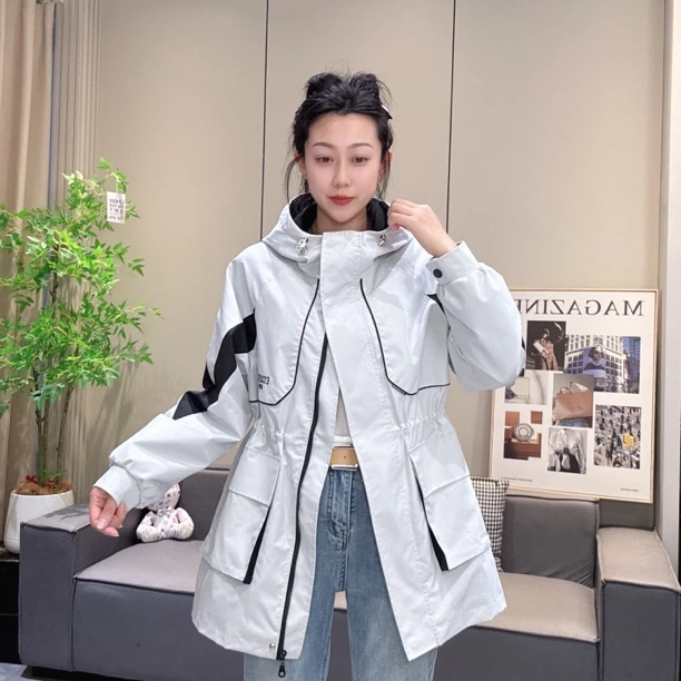 《卉好》早秋新款连帽刺绣拼色中长款冲锋休闲百搭时尚外套233#